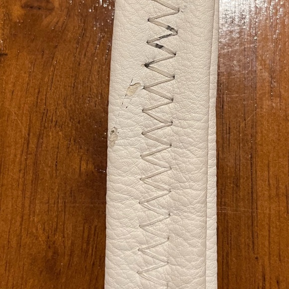 Replacement Strap - White with Gold Chain - Picture 5 of 5